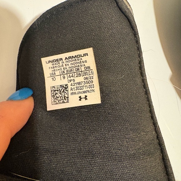 Under Armour Kids Black Slide Sandals - Picture 2 of 3